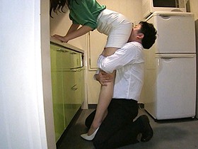 ぶっかけ！OLスーツ倶楽部3 〜超身女社長さえさんのインテリスーツとデキる女のオフィススタイル〜　サンプル画像10